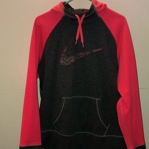 Nike Therma-Fit Hoodie